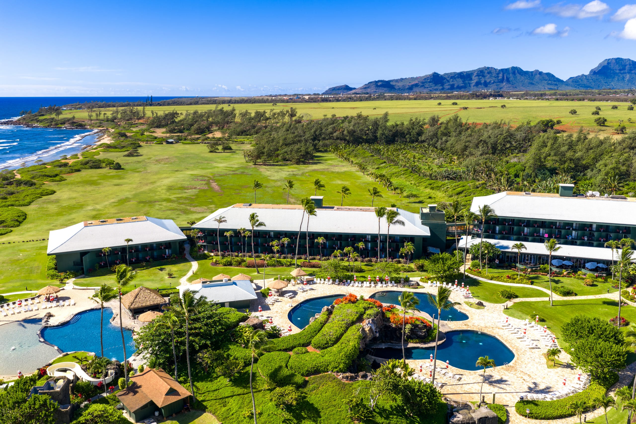 Oceanfront Paradise Views and Luxury - Image 15