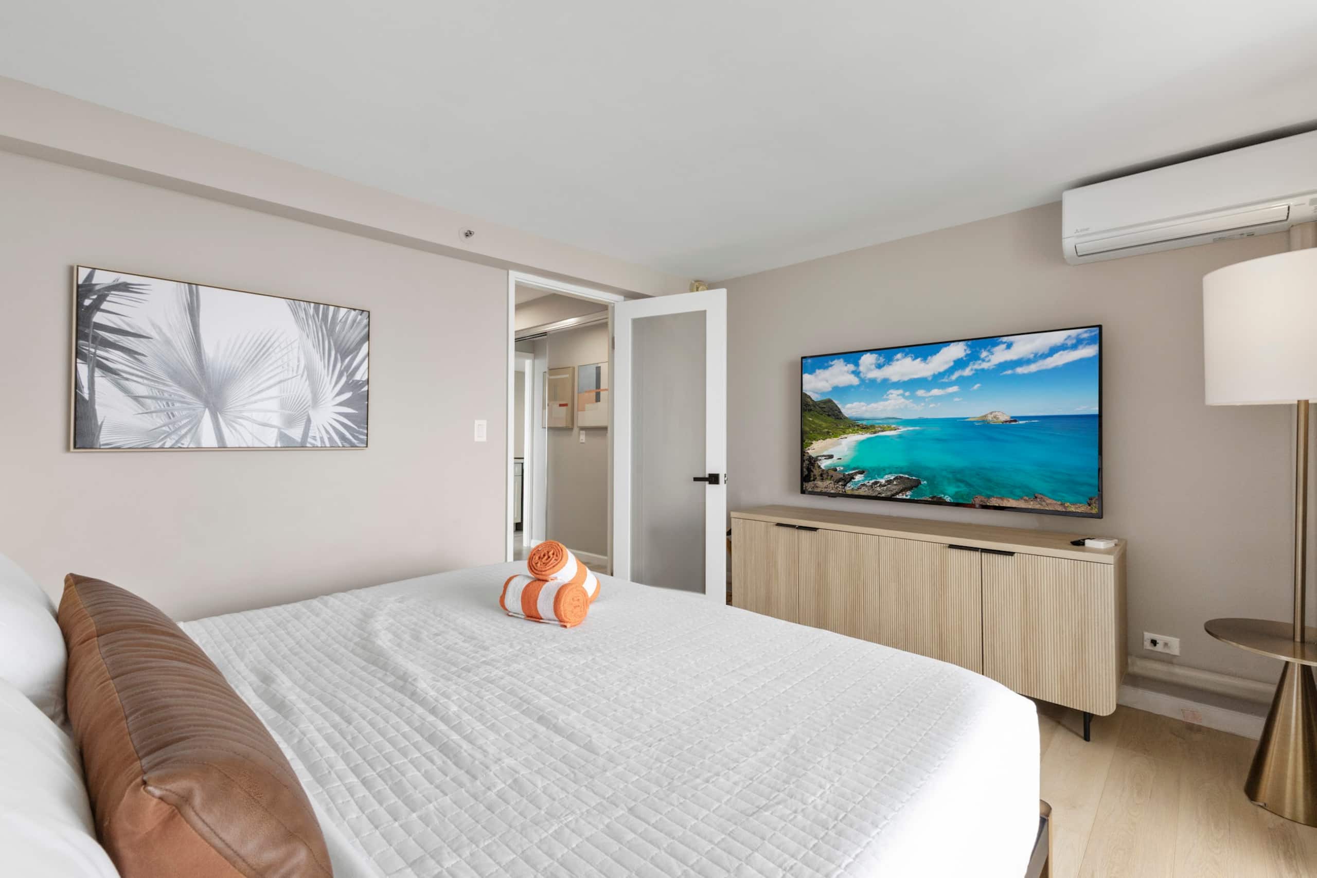 36F-Modern Upscale Ocean View 1BR-Waikiki Beach! - Image 37