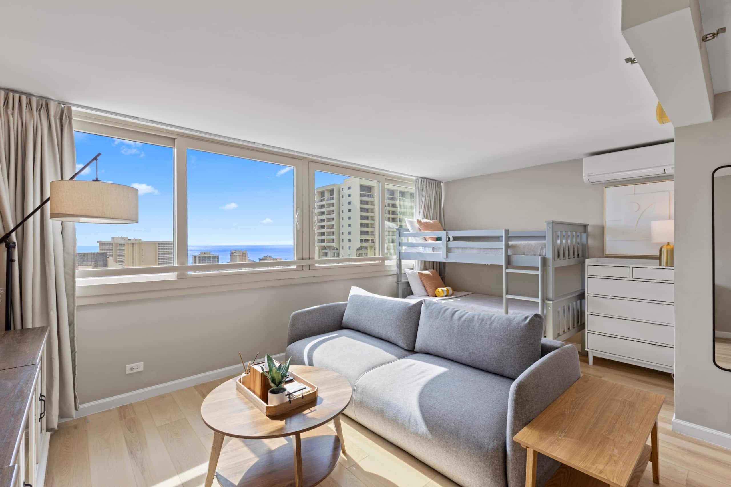 36F-Modern Upscale Ocean View 1BR-Waikiki Beach! - Image 12