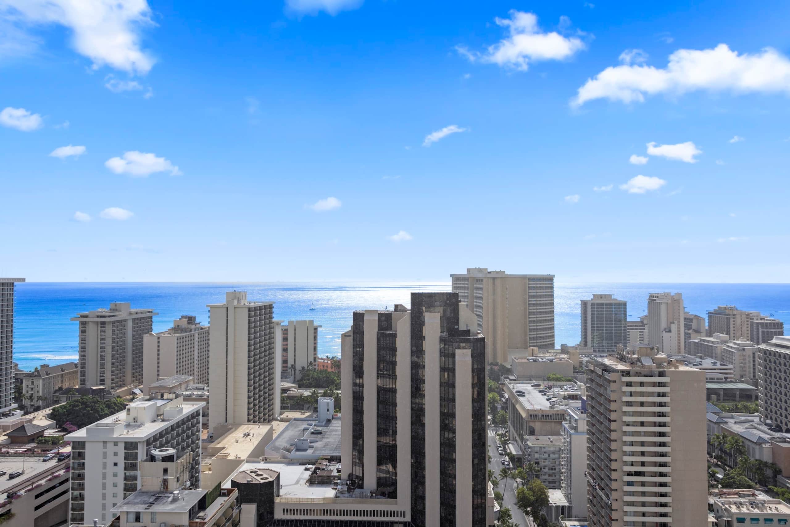 36F-Modern Upscale Ocean View 1BR-Waikiki Beach! - Image 16