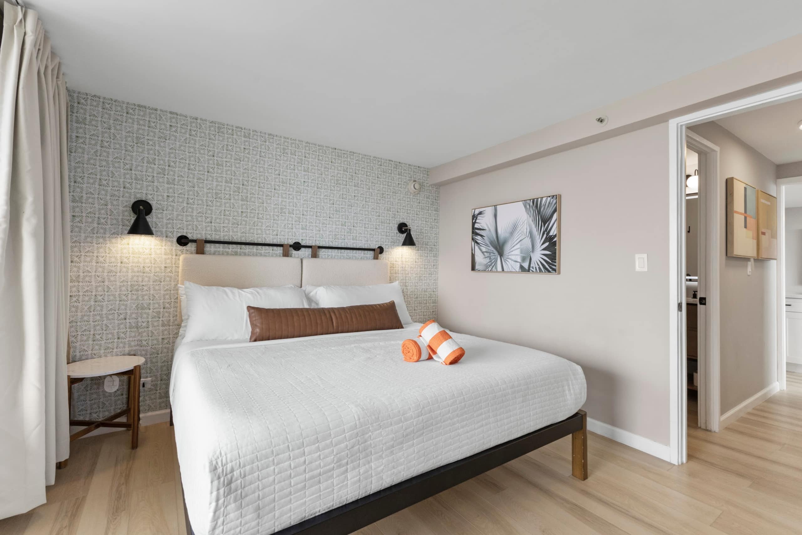 36F-Modern Upscale Ocean View 1BR-Waikiki Beach! - Image 35