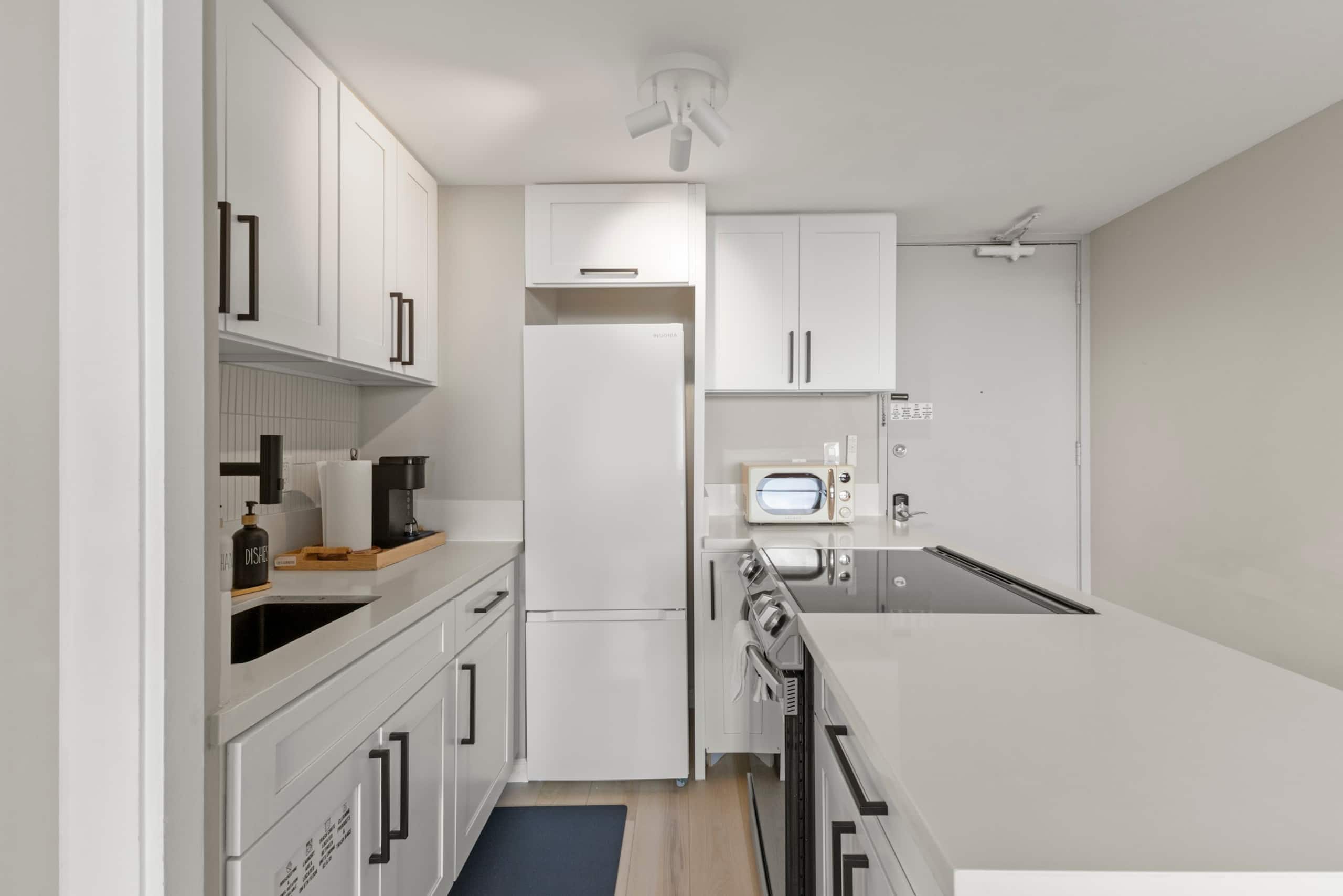 36F-Modern Upscale Ocean View 1BR-Waikiki Beach! - Image 20