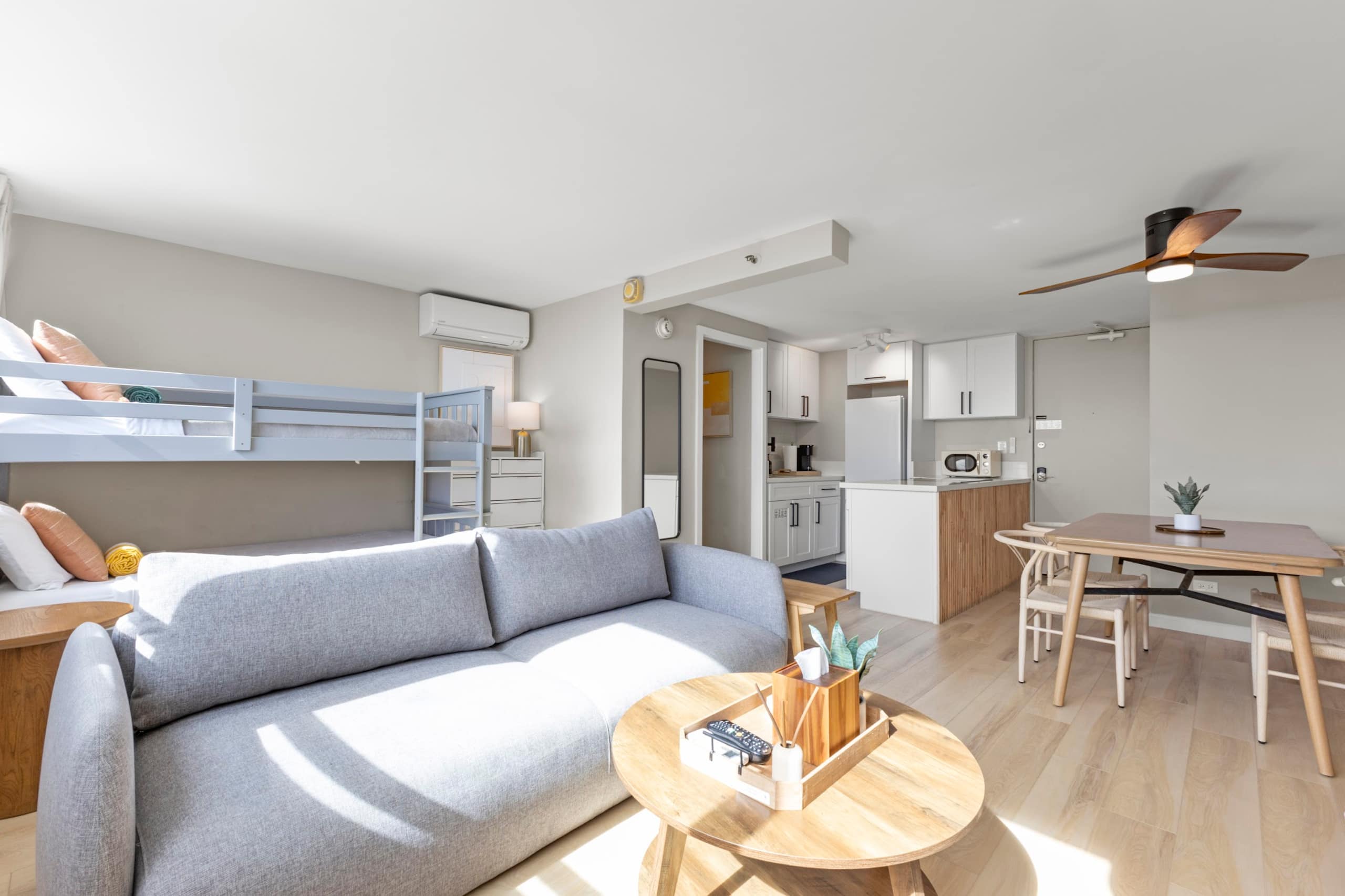 36F-Modern Upscale Ocean View 1BR-Waikiki Beach! - Image 18
