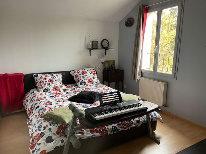 Une Chambre - Le Chesnay