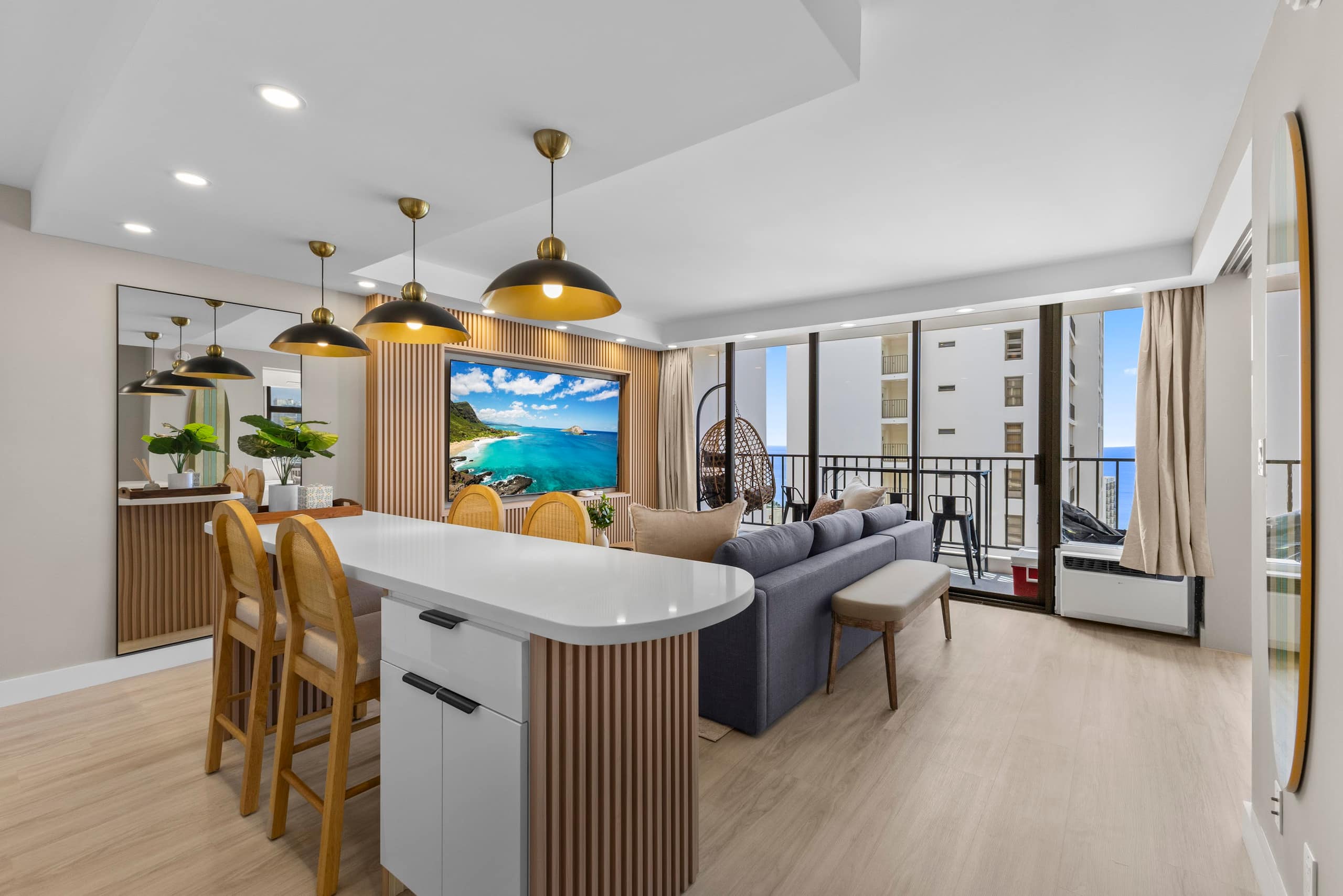 33F-Stunning Ocean View 1BR-Waikiki/Free Parking~ - Image 4
