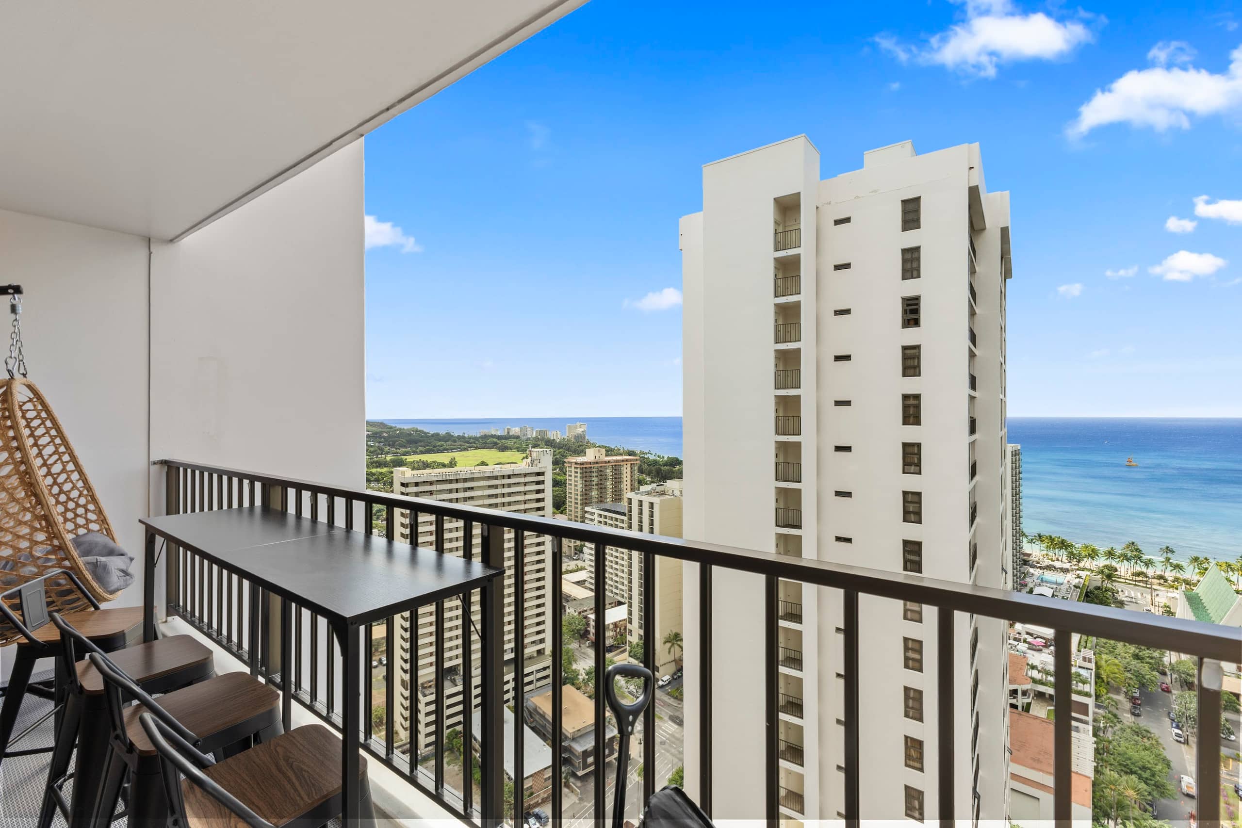 33F-Stunning Ocean View 1BR-Waikiki/Free Parking~ - Image 38