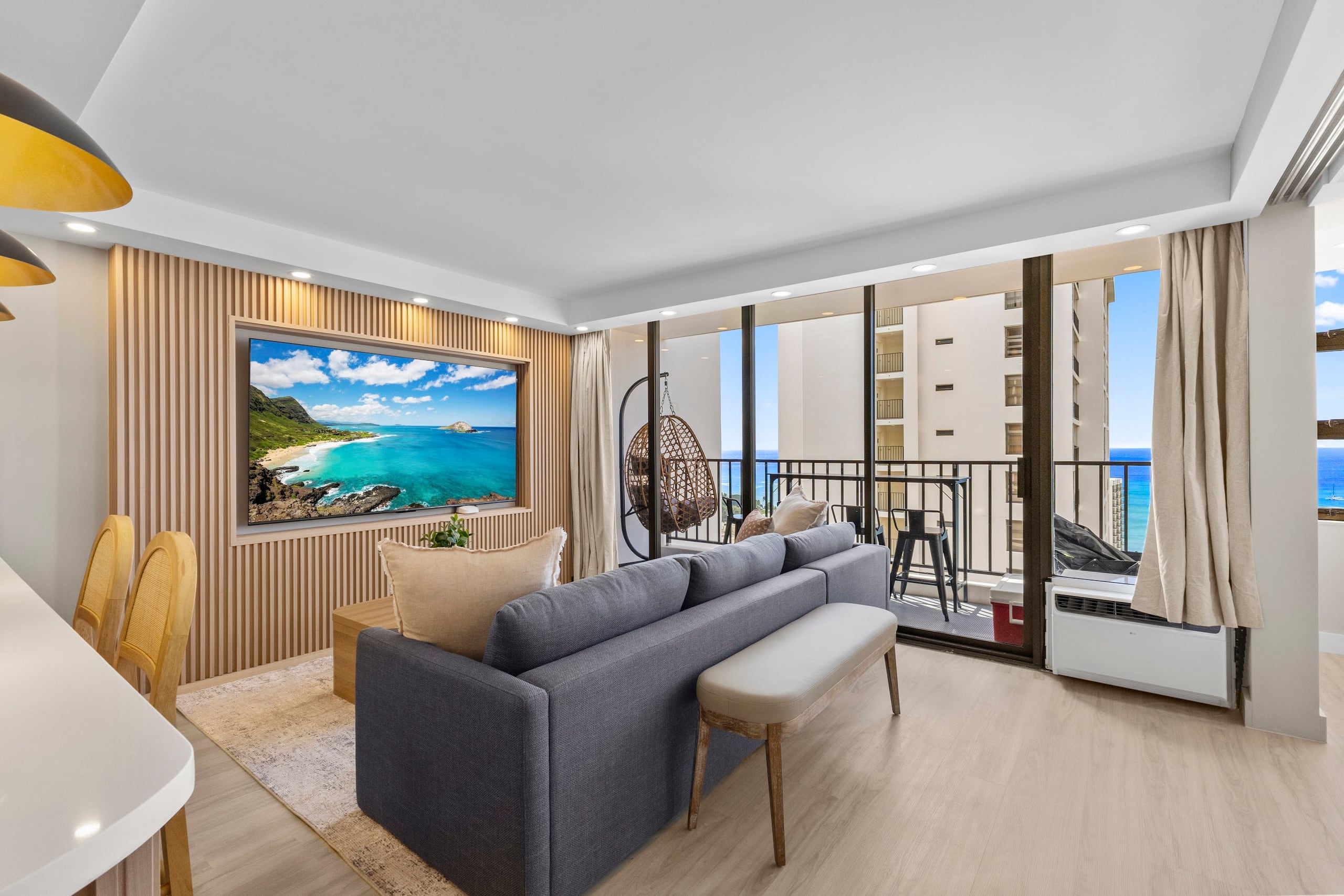 33F-Stunning Ocean View 1BR-Waikiki/Free Parking~ - Image 9