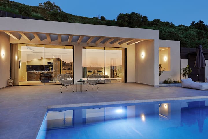 Althea Suite - A Lavish Seaview Suite - Zakynthos