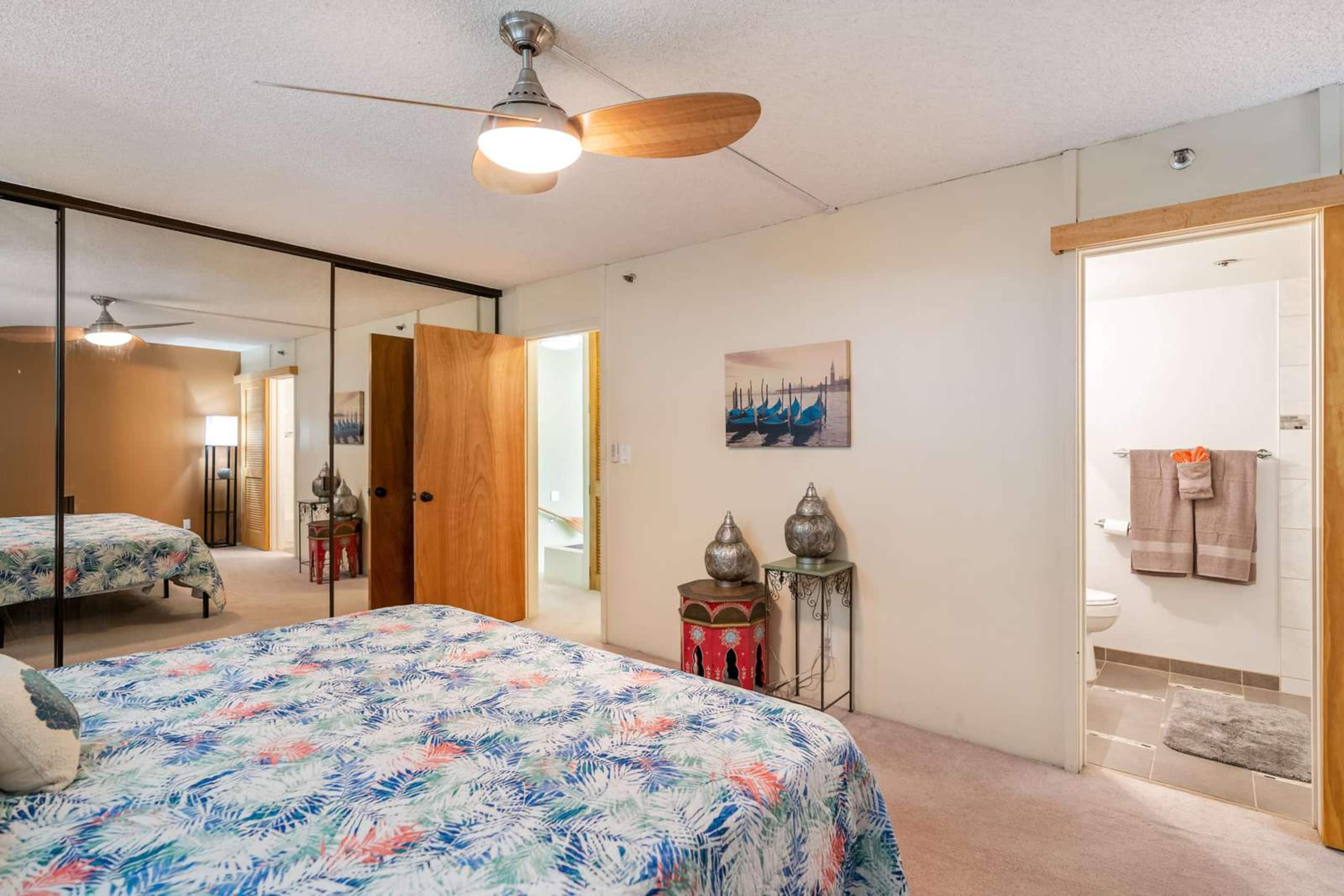 Condo in Honolulu · ★4.89 · 1 bedroom · 1 bed · 1.5 private baths - Image 9