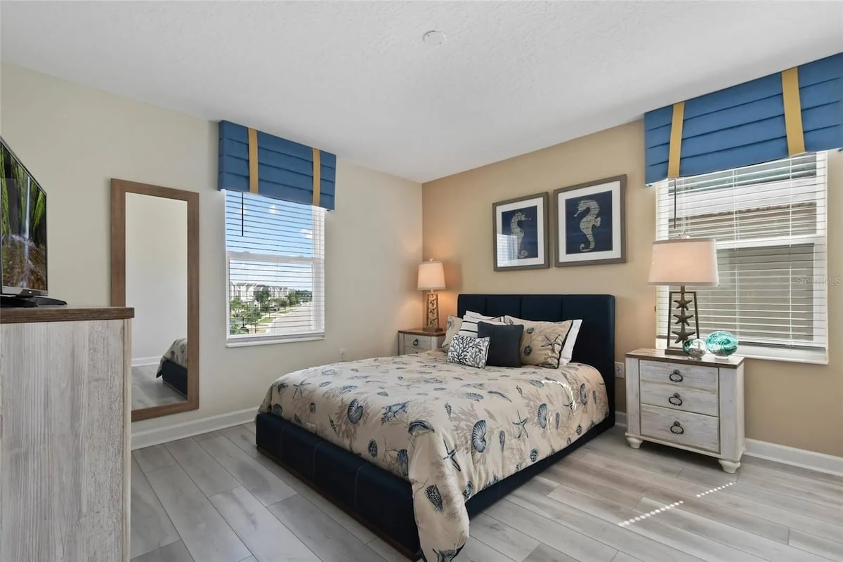 غرفة النوم 8