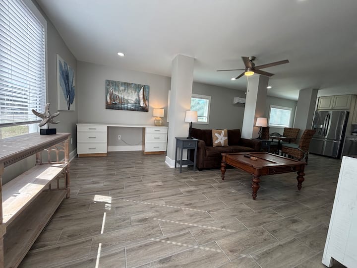 Newly Updated 1st Floor Kit W&d 3 Miles To Beach - Bonita Springs, FL