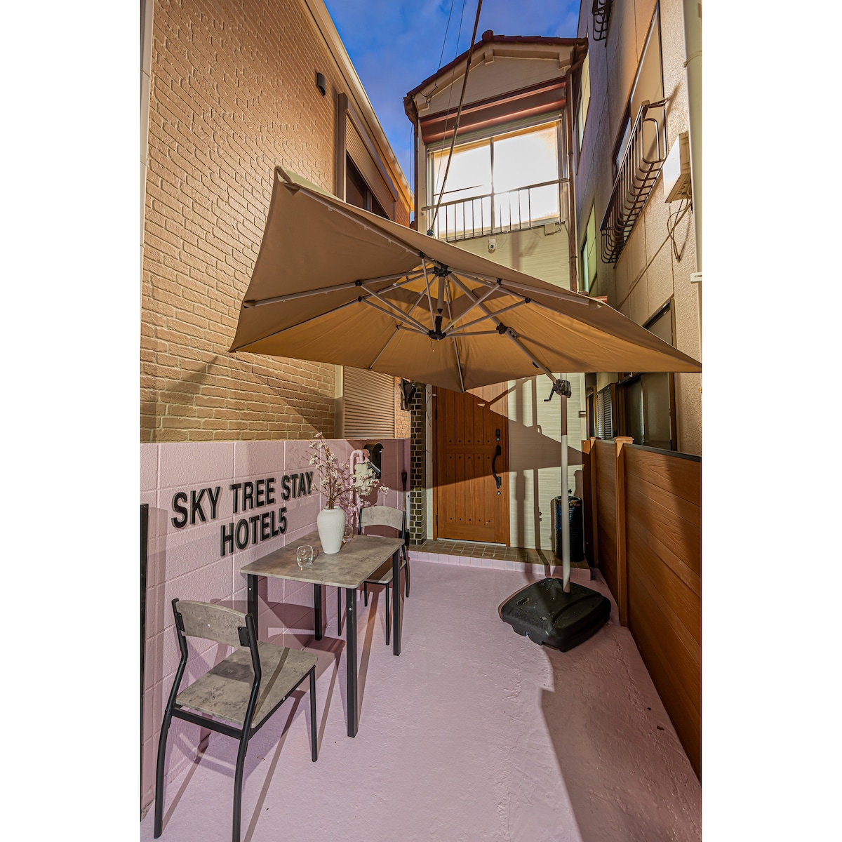 Sky Tree Stay Hotel 5 8-minute walk from Yahiro Station 3-minute