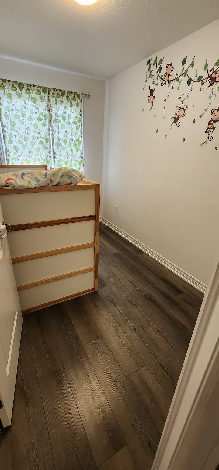 საძინებელი 4