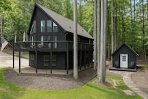 Modern Lake Arrowhead Retreat - Sleeps 8