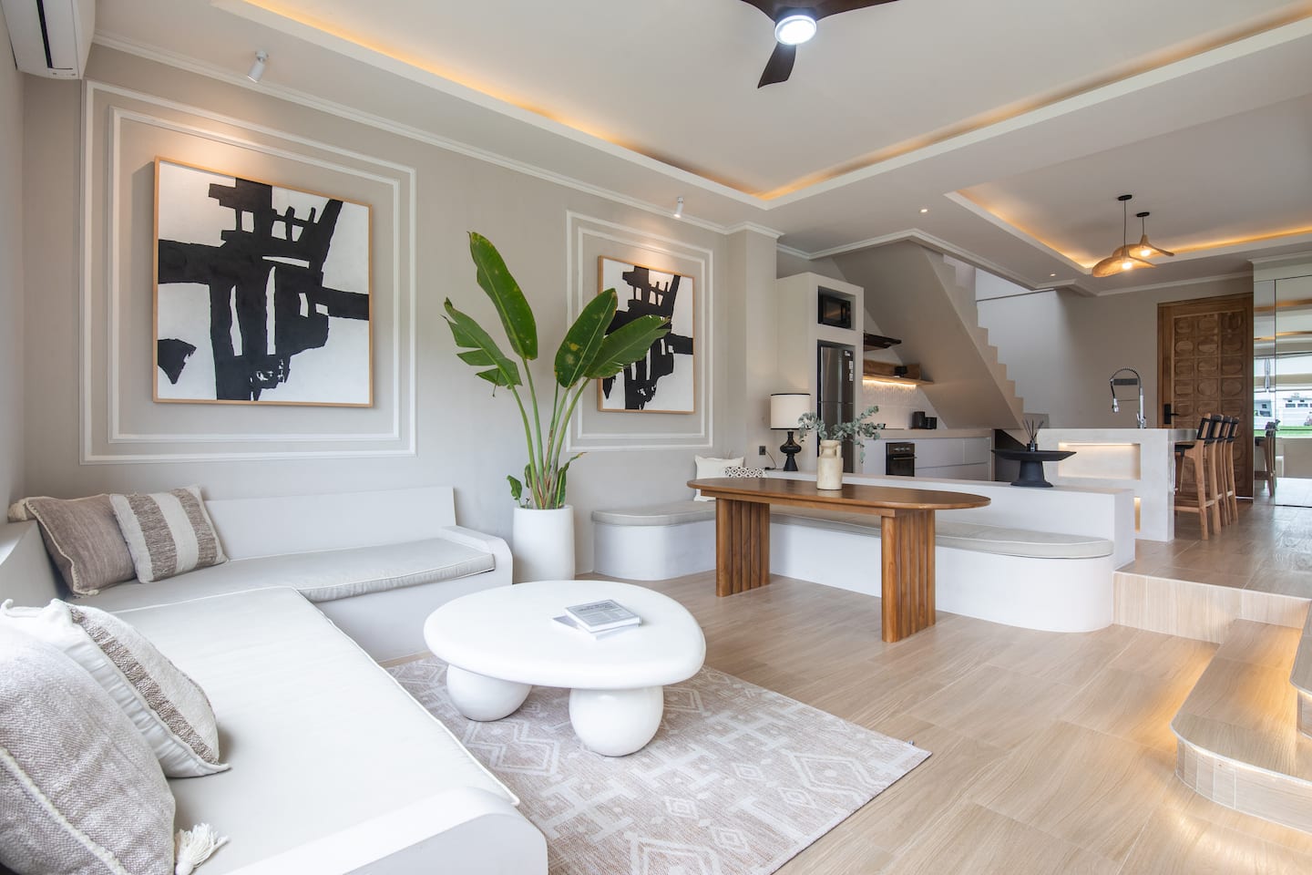 Casa Verde 4 BR private pool villa in Echo Beach · Canggu, Bali — photo 4