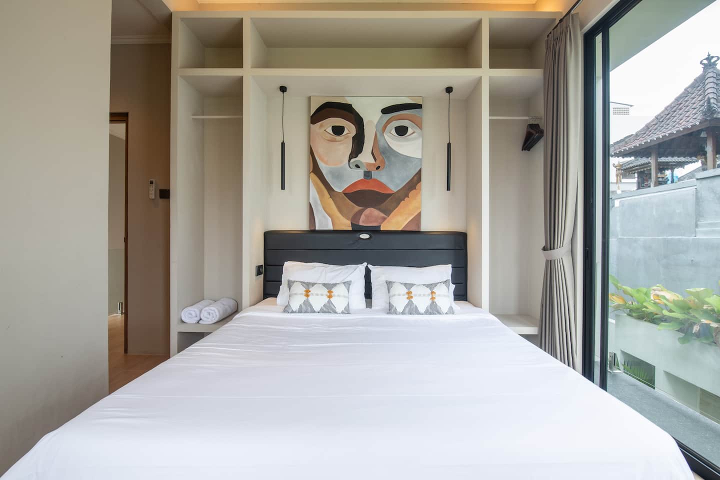 Casa Verde 4 BR private pool villa in Echo Beach · Canggu, Bali — photo 8
