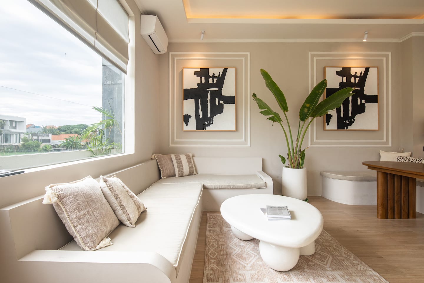 Casa Verde 4 BR private pool villa in Echo Beach · Canggu, Bali — photo 5