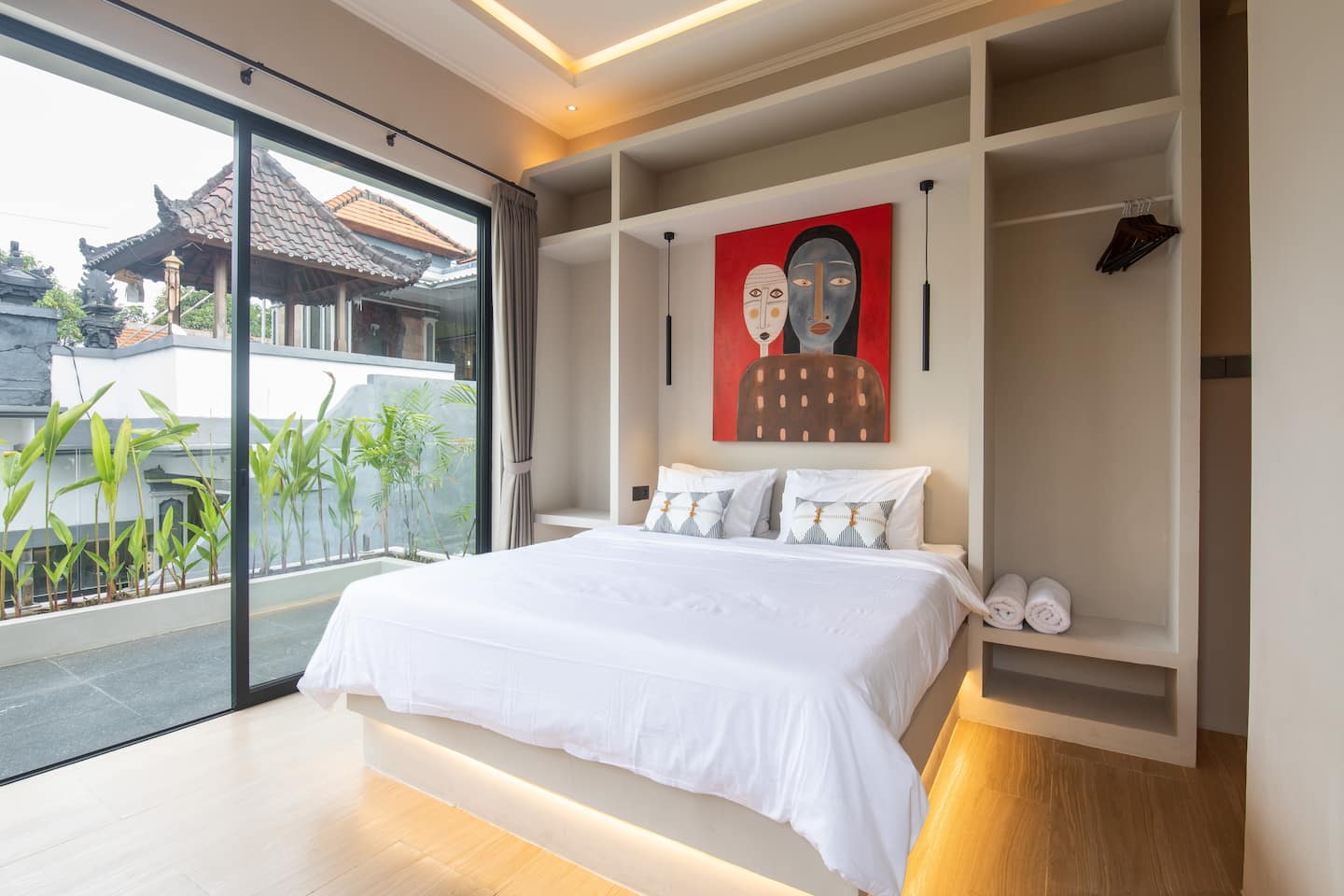 Casa Verde 4 BR private pool villa in Echo Beach · Canggu, Bali — photo 9