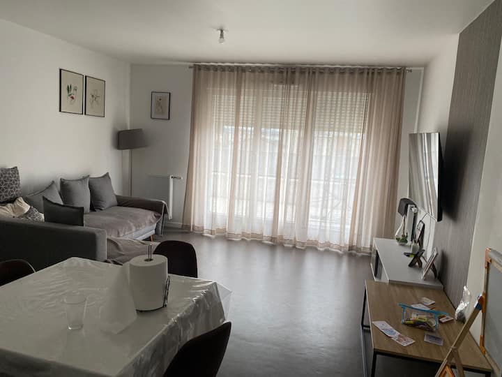Location Appartement T3 Tous Equipe Avec Balcon - Choisy-le-Roi