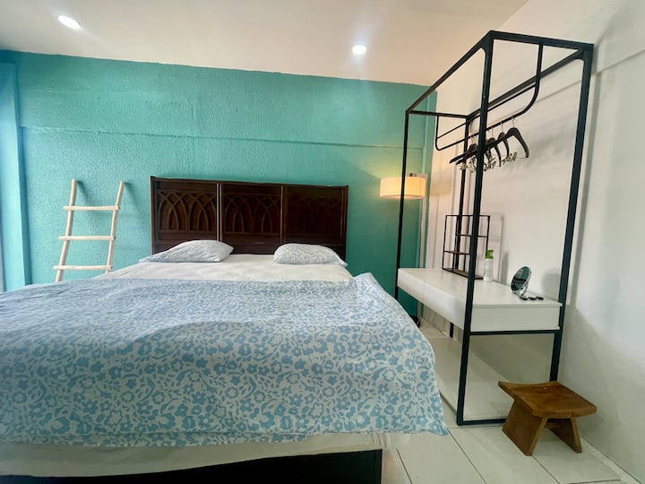 Palm Beach 4: Perfect Location - Aruba