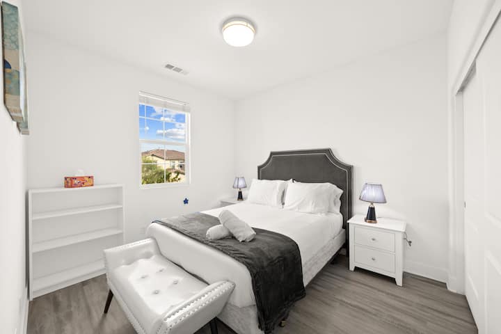 საძინებელი 2