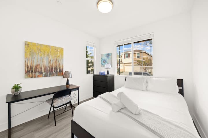 საძინებელი 4