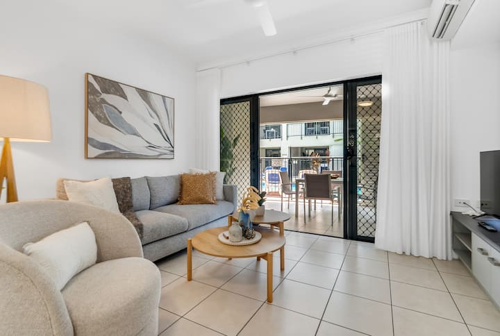 Laguna Escape—swim-out Retreat By Trinity Beach - Cairns