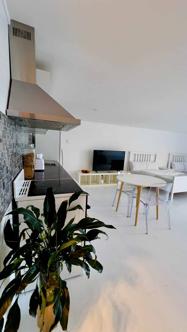 Ocean View Holiday Studio - Stanwell Park