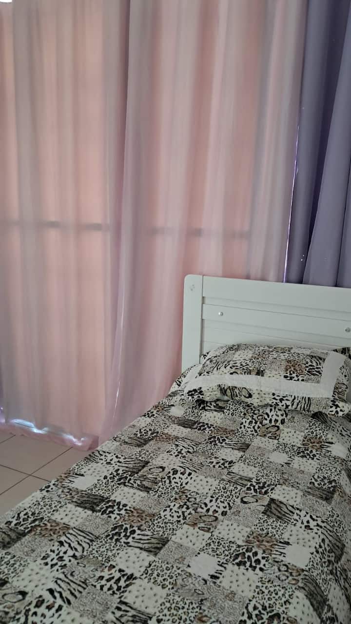 Spálňa 4