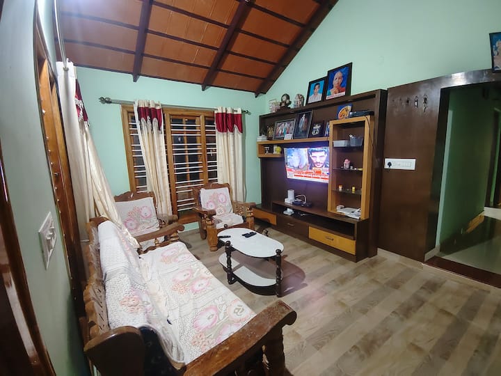 3bhk Villa In Sakleshpur - サクレスプル