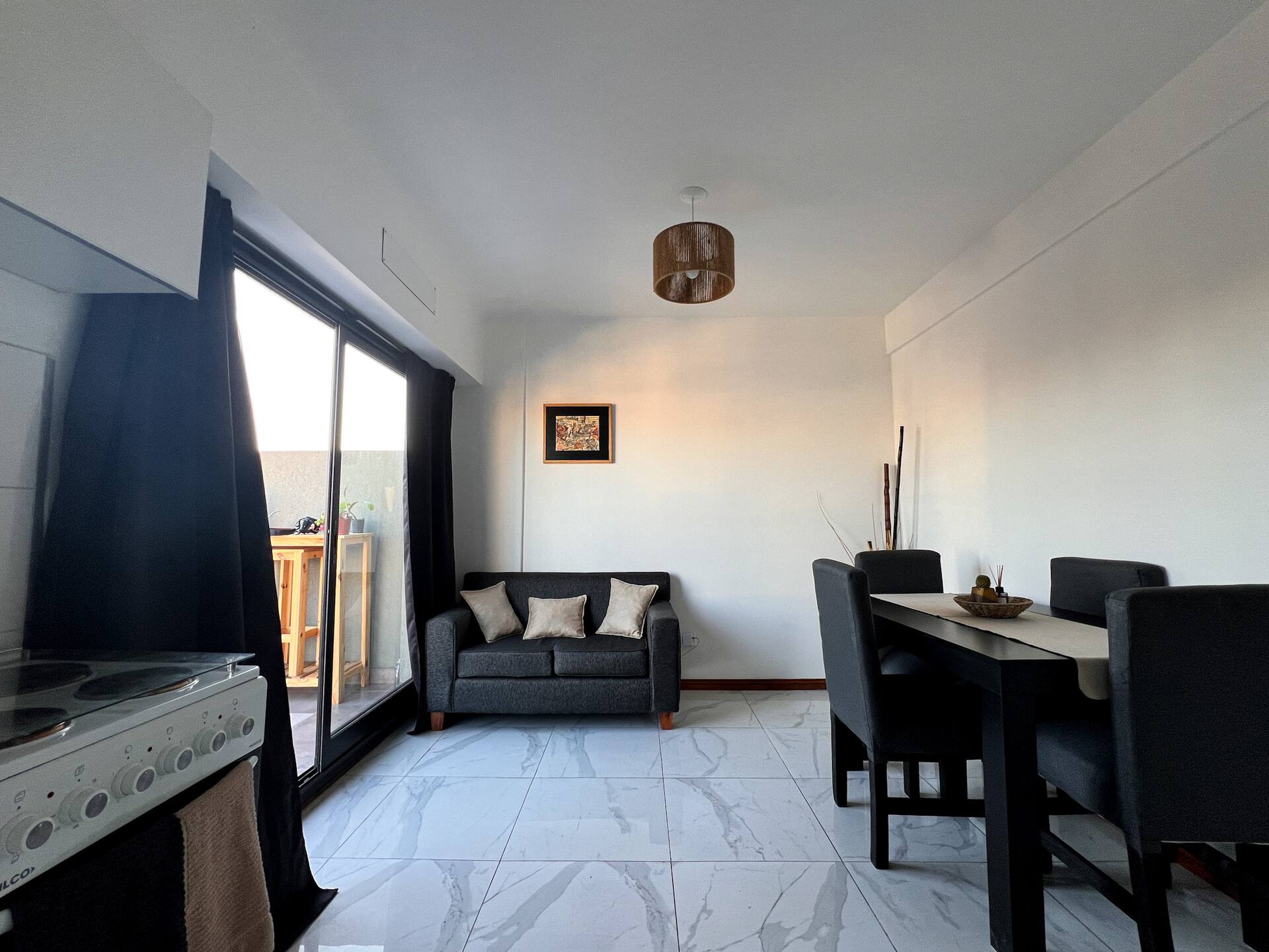 Beautiful 2-room apartment with terrace in Abasto