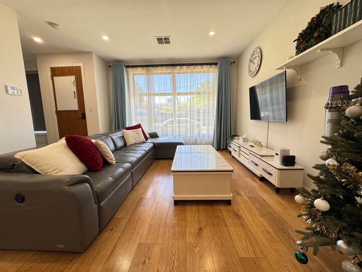 Home 3br @Plympton 6km To City & Beach - Blackwood