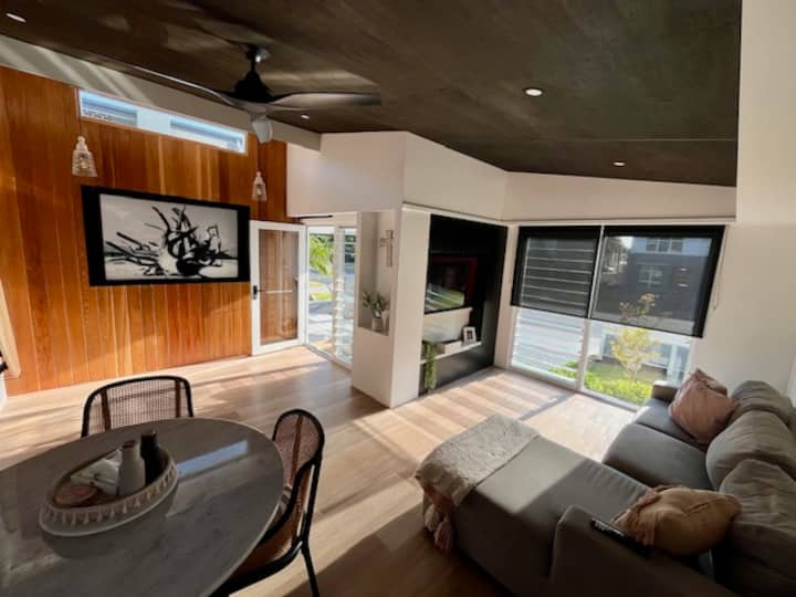 Two Birds Retreat - Beach House (Adults Only) - Diamond Beach