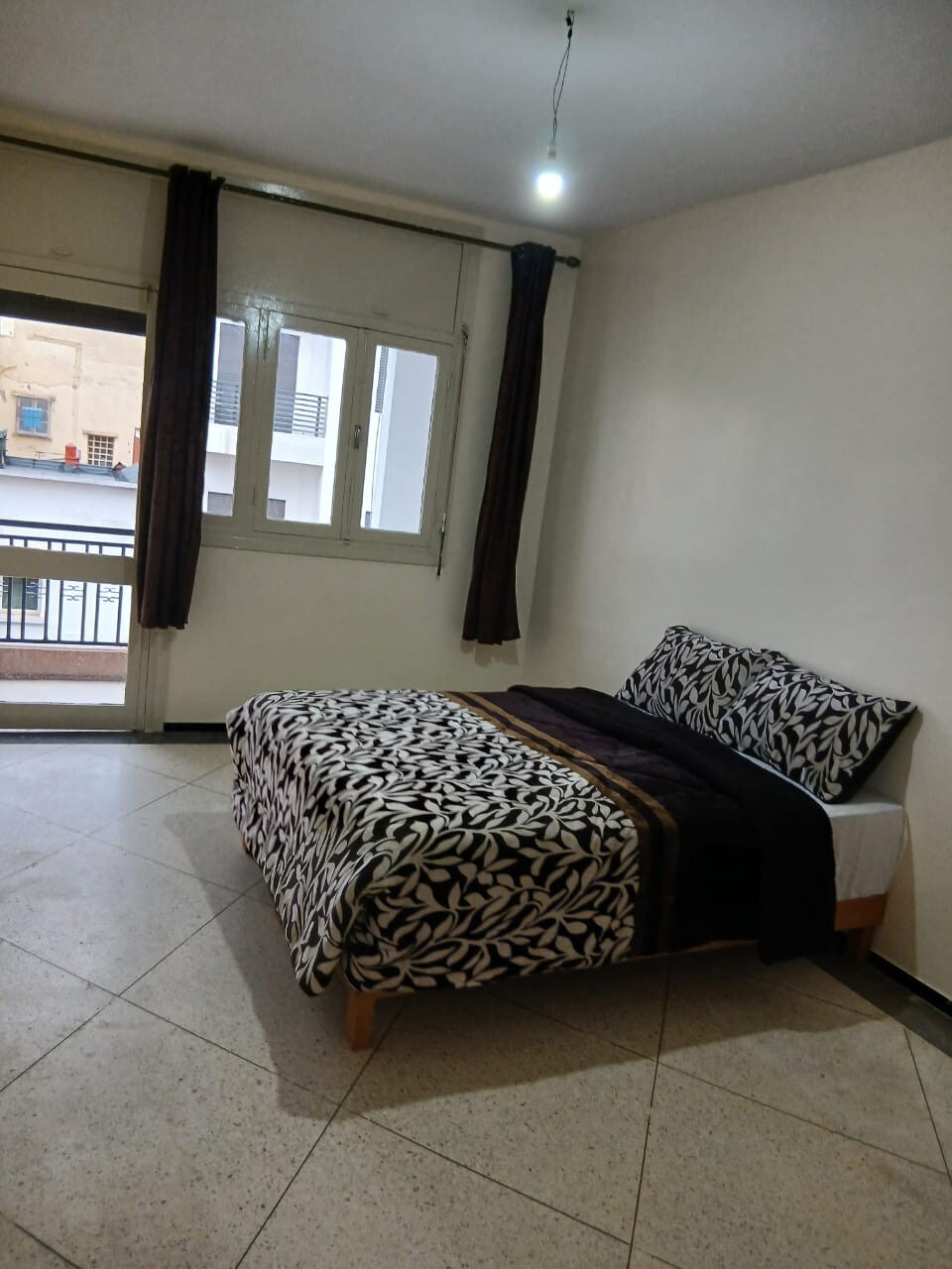 Condo in Casablanca  417  1 bedroom  1 bed  1 shared bath - image 2