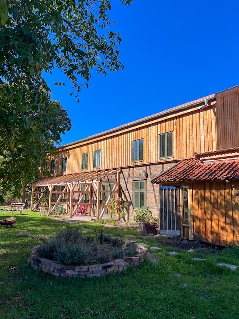 The Robinia House - Group House in Herbsthausen
