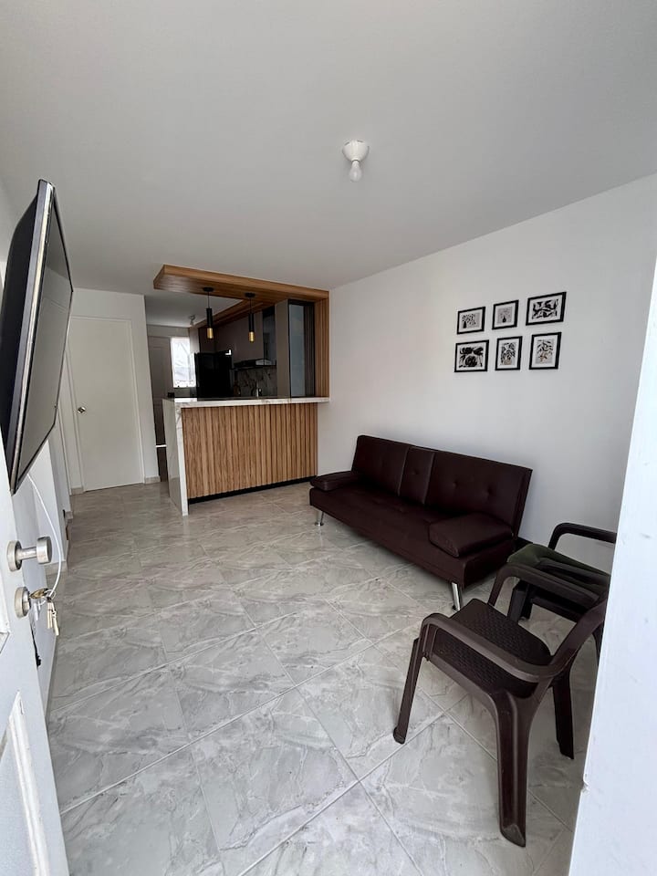 Casa Acogedora Bien Ubicada Para Estadías Cómodas - Huanchaco