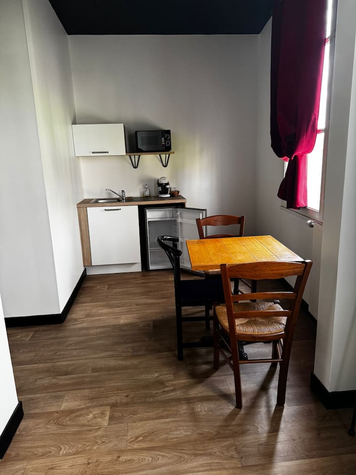 Charmant Studio Cosy Avec Kitchenette -18- - La Guerche-de-Bretagne