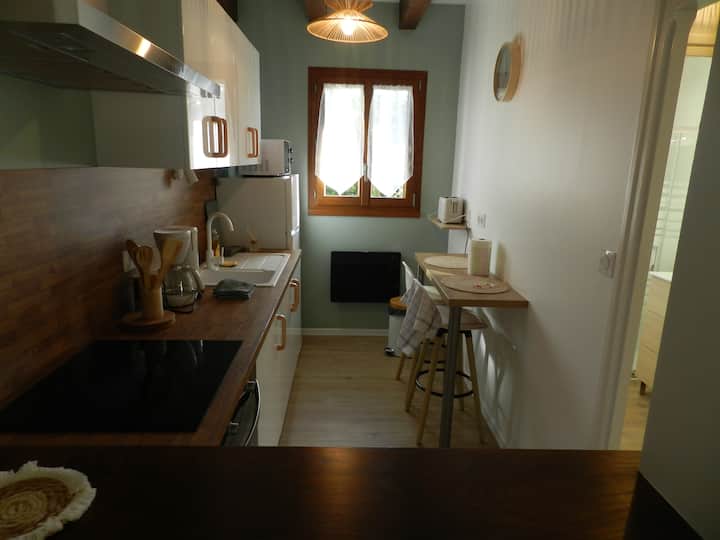 Maisonnette "Ma Petite Bohème" En Bord De Mare - Correze