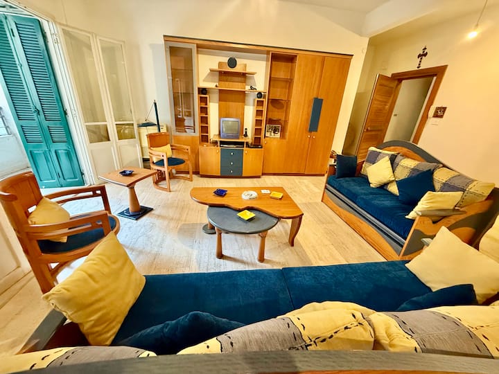 3 Bedroom Apartment In Ashrafieh - Bejrut