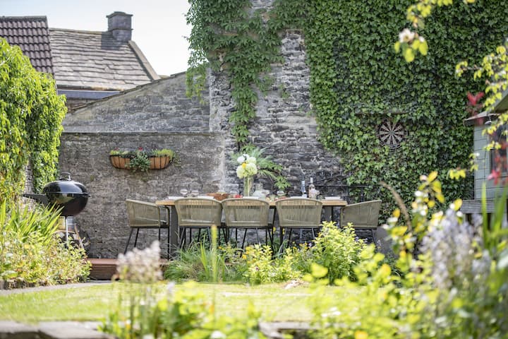 The Old Manse - Leyburn