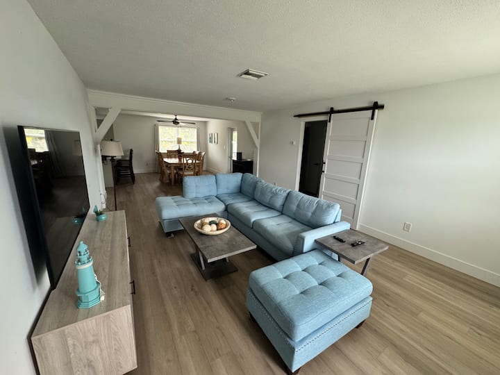 Cozy Remodeled House - Whiskey Creek, Gulf Access - フォート・マイヤーズ, FL