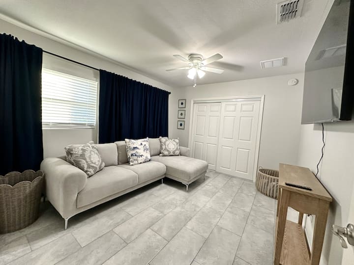 The Studio Collection - Lakeland, FL