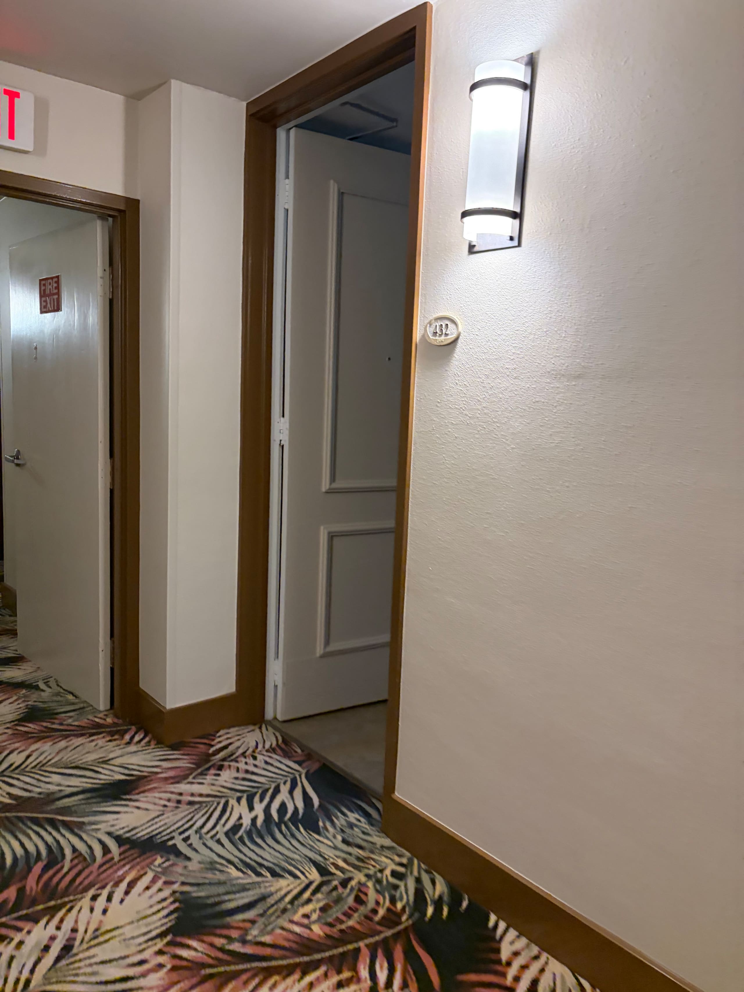 Condo in Lahaina · ★5.0 · Studio · 3 beds · 1 bath - Image 58