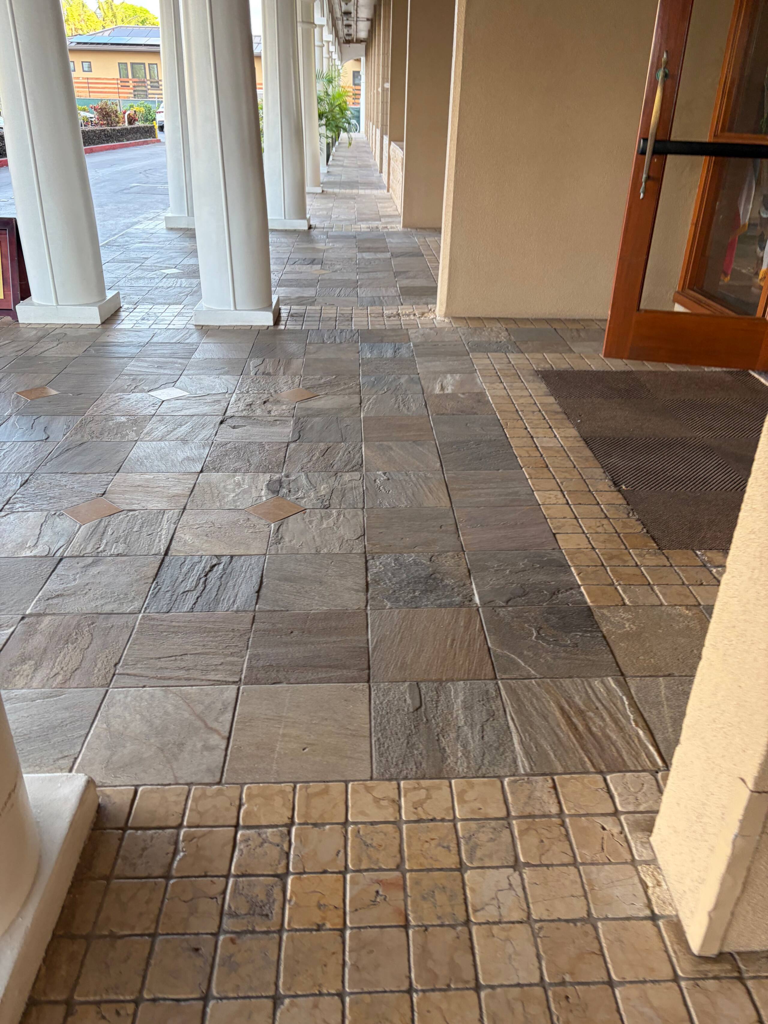 Condo in Lahaina · ★5.0 · Studio · 3 beds · 1 bath - Image 49