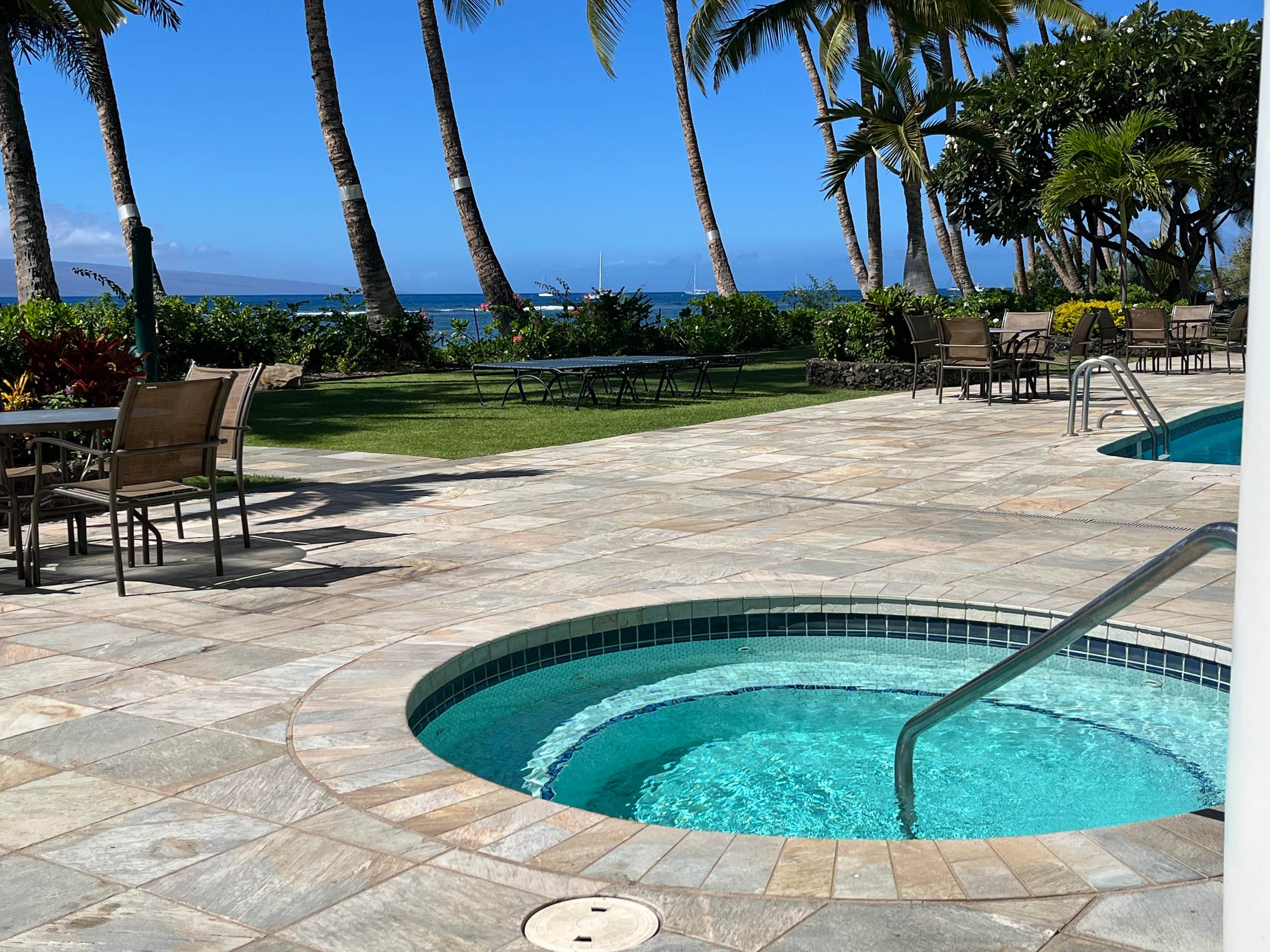 Condo in Lahaina · ★5.0 · Studio · 3 beds · 1 bath - Image 24
