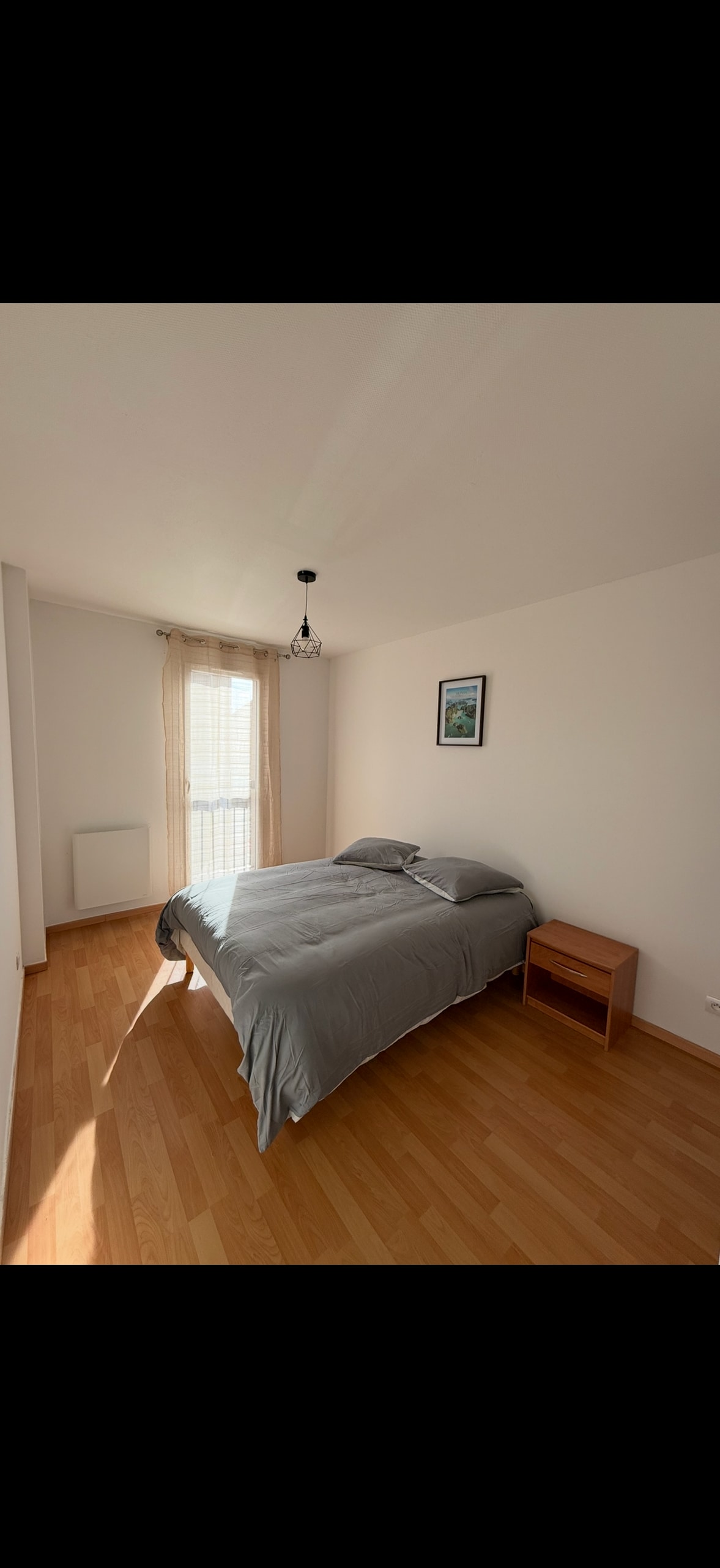 საძინებელი 1