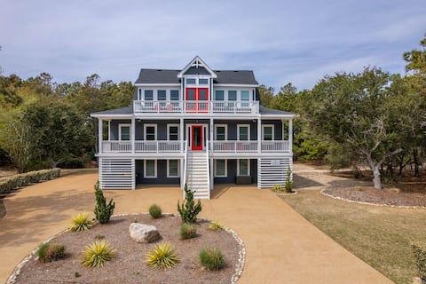 Easy beach access, private heated pool in Corolla