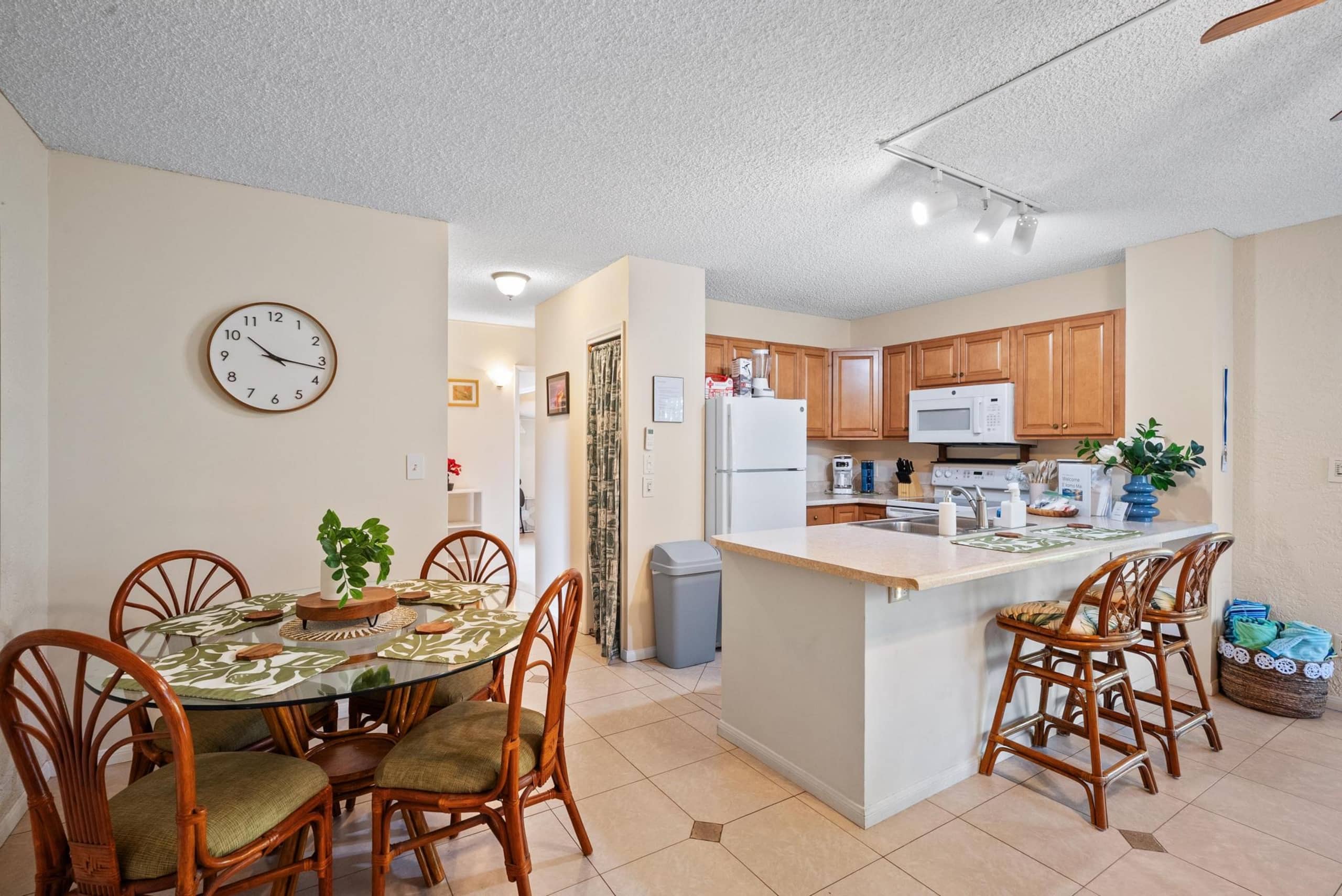 Kailua-Kona Oceanside Condo - Photo 6