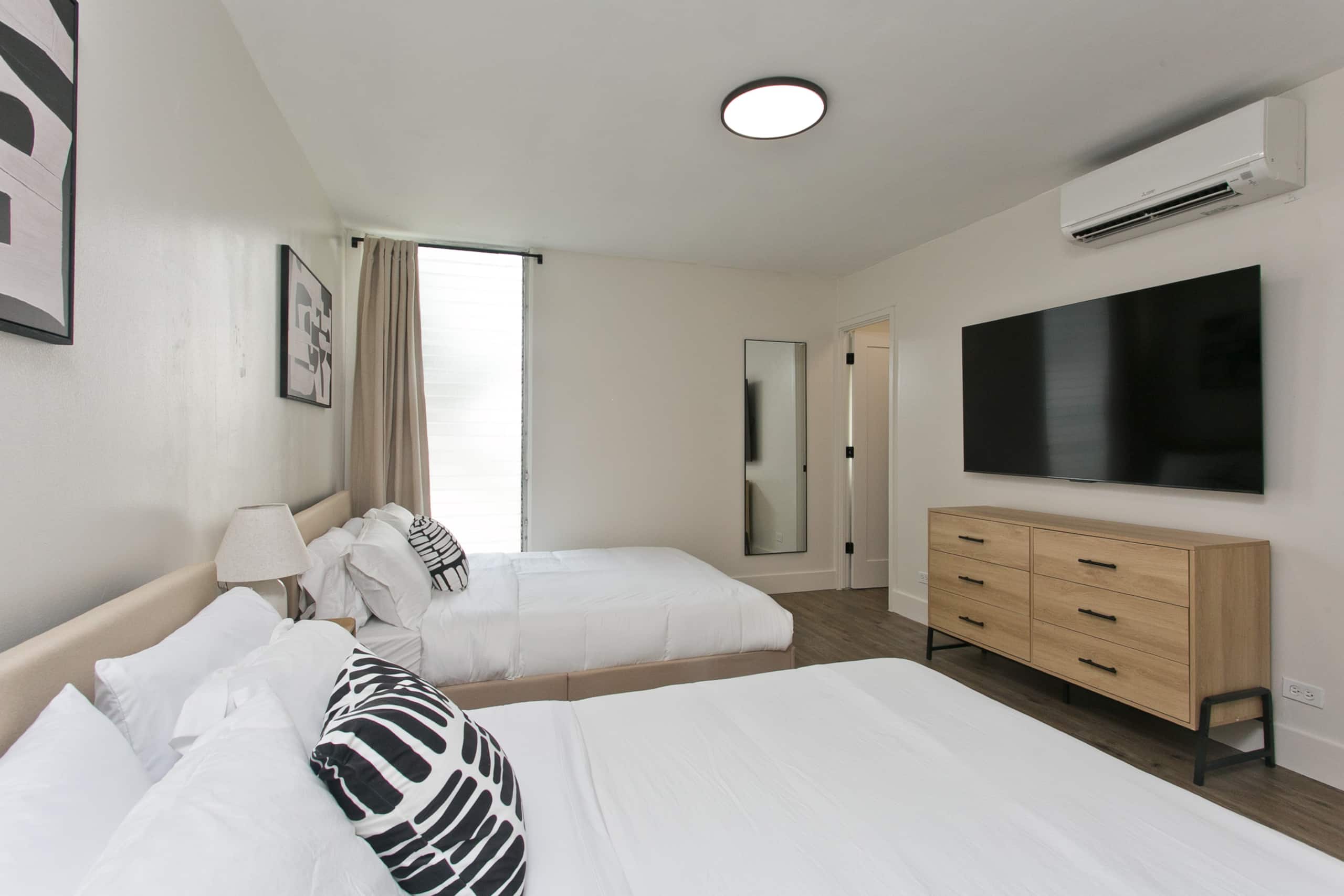 Home in Honolulu · ★4.91 · 2 bedrooms · 3 beds · 2 private baths - Image 8