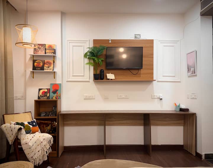 Araku Abode- Cozy Rk, Mountain View & Coffee - Zirakpur